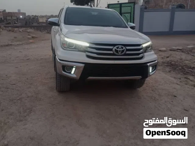 2019 Toyota Hilux GLX