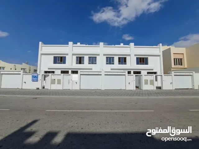 275 m2 5 Bedrooms Villa for Sale in Muscat Al Khoud