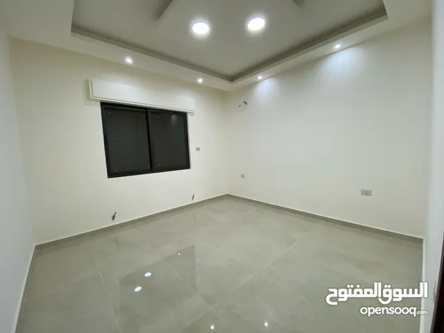 168 m2 3 Bedrooms Apartments for Sale in Amman Sports City