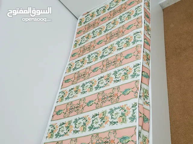تخت مفرد مع الفرشة جديد لم يستخدم فقط ب 50