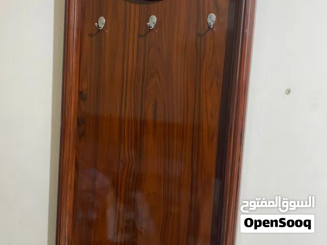 كاونترات وغرفه نوم مستعمله