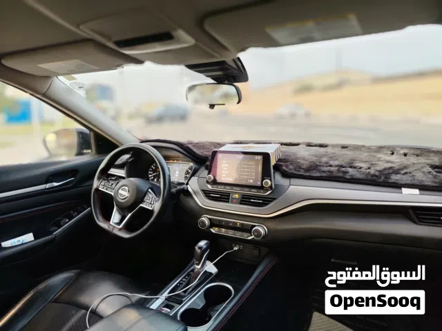 Used Nissan Altima in Basra