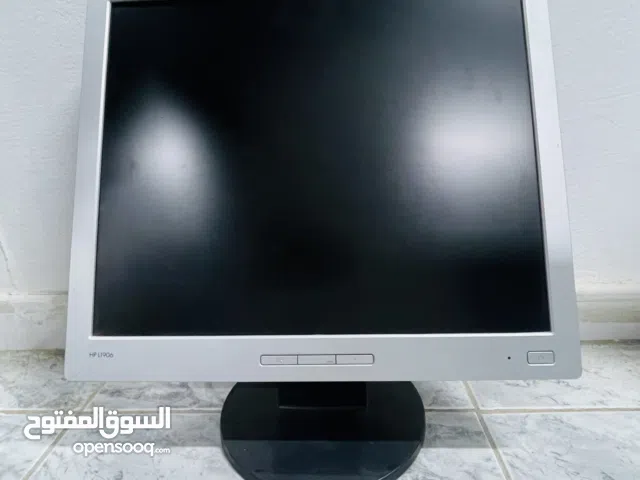 17" HP monitors for sale  in Hun