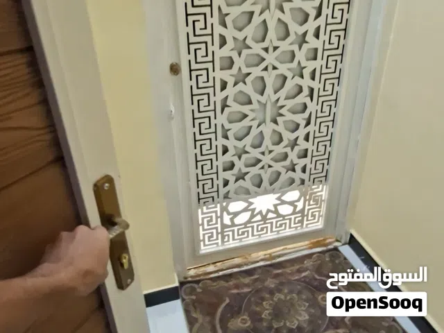 100 m2 Studio Townhouse for Sale in Basra Yaseen Khrebit