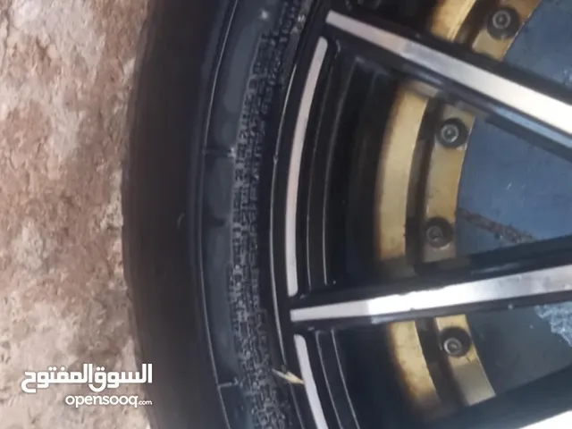 سلام عليكم موجود جنطات باص ستركس للبيع مطلوب فيها 100يلي شرا ما راح اقصر معو تواصل على مسنجر (Kaled