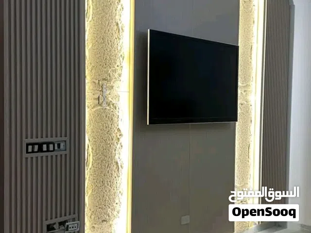 فنى تركيب الشيبورد وبديل الخشب داخلى وخارجى والعشب الصناعى داخلى  والحجر الصناعى  والاورك وبديل الرخ