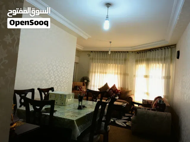 شقه مفروشه مقابل جامعه التطبيقيه الطابق الثالث