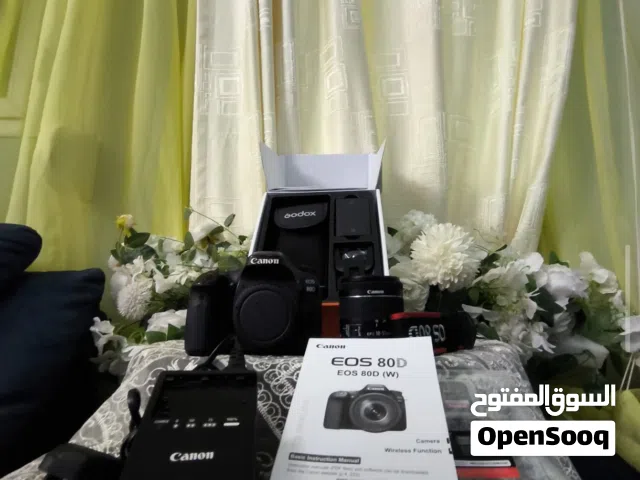 كاميرا كانون و عدسة للبيع أو إيجار مدينة بنغازي