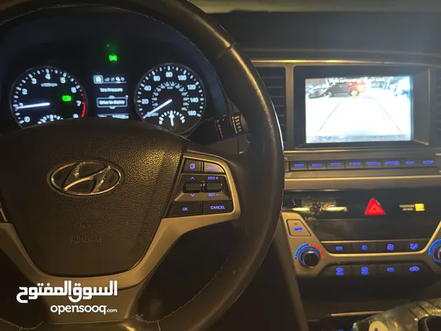 النترا اسود