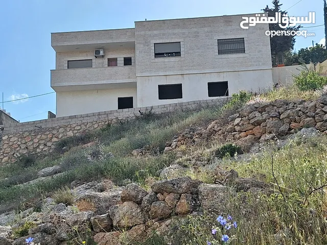 310 m2 More than 6 bedrooms Townhouse for Sale in Salt Other