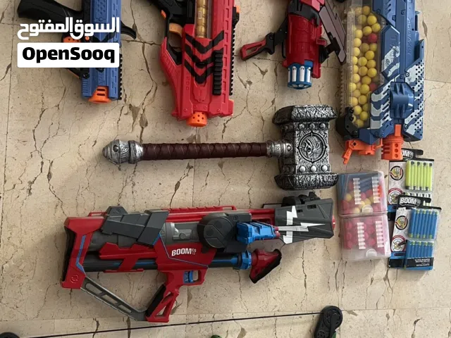 Rival, boom, machine guns with Thors hammer and bow and arrows, راڤل، بوم  مسدسات و مطرقة ثور و سهم