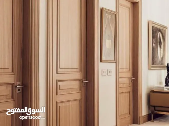 علي النوار.لجميع اعمال النجاره والديكورات .ابواب. بوابات. غرف نوم. دربزين.مكاتب.تلبيس جداريات.