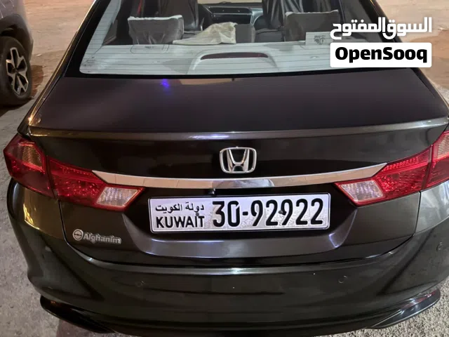 2016 هوندا سيتى Standard