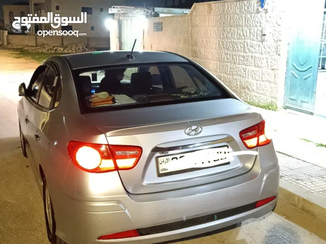 Used Hyundai Avante in Amman