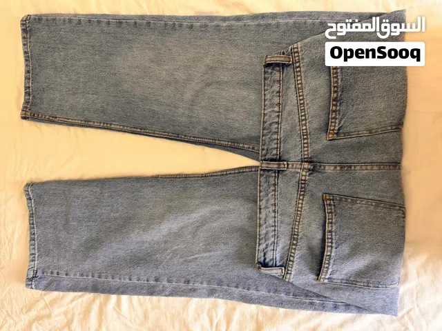Light blue denim washed jean. Perfect for men and women. max