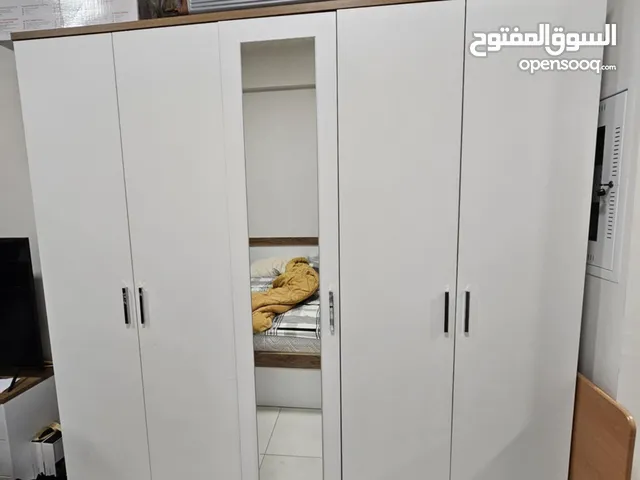 غرفة نوم للبيع