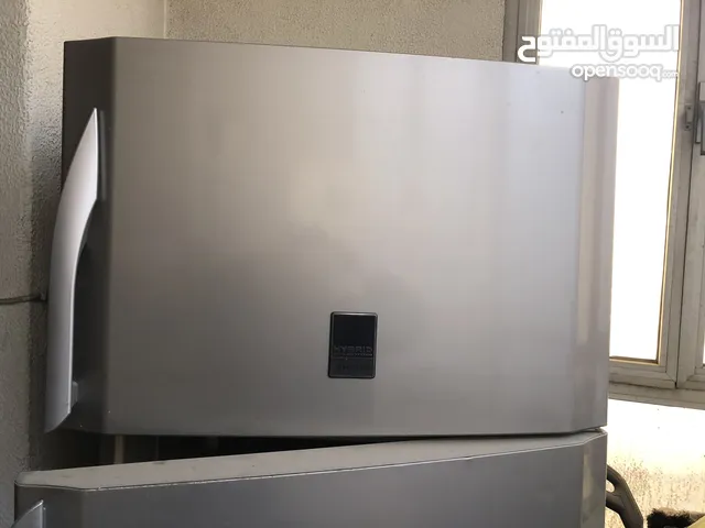ثلاجه شارب