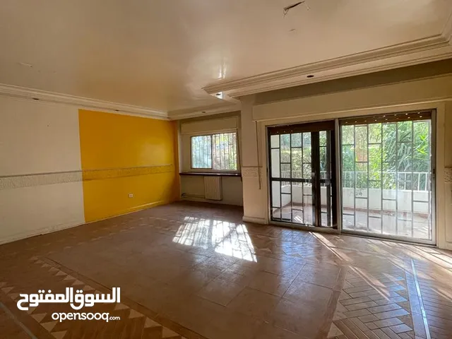 140 m2 3 Bedrooms Apartments for Sale in Damascus Mashroo Dummar