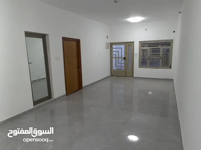200 m2 2 Bedrooms Townhouse for Rent in Baghdad Qadisiyyah