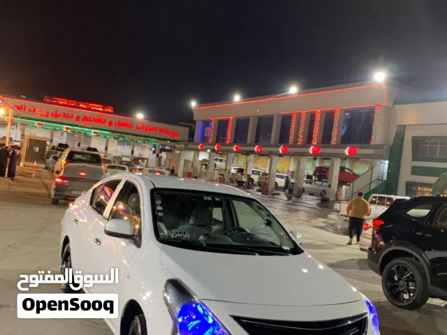 2020 نيسان صني SL