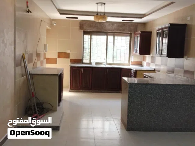 شقه فارغة للإيجار طابق اؤل مدخل مستقل