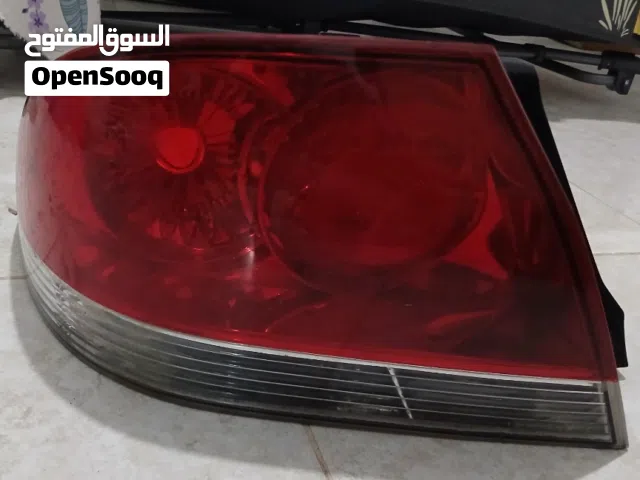 ضوء ميتسوبيشي لانسر خلفي شمال بحالة الوكالة