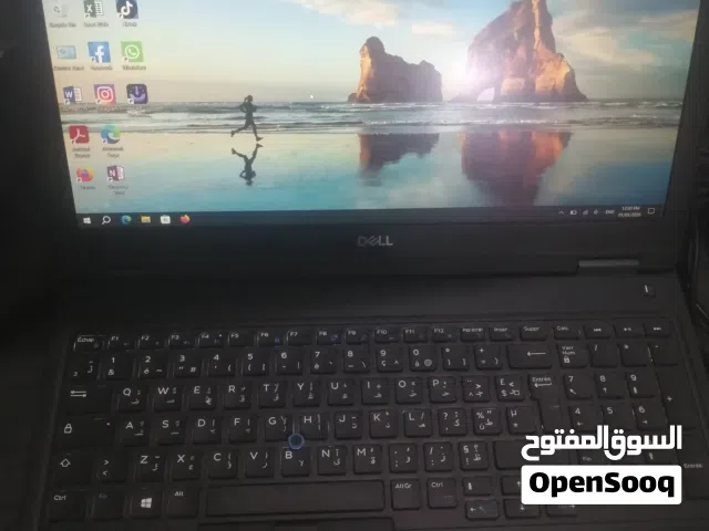 Laptop dell latitude 5590