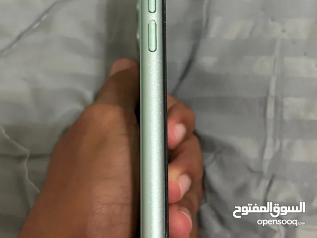 Apple iPhone 11 128 GB in Muscat