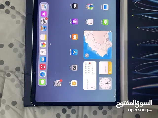 Apple iPad pro 4 128 GB in Dhofar