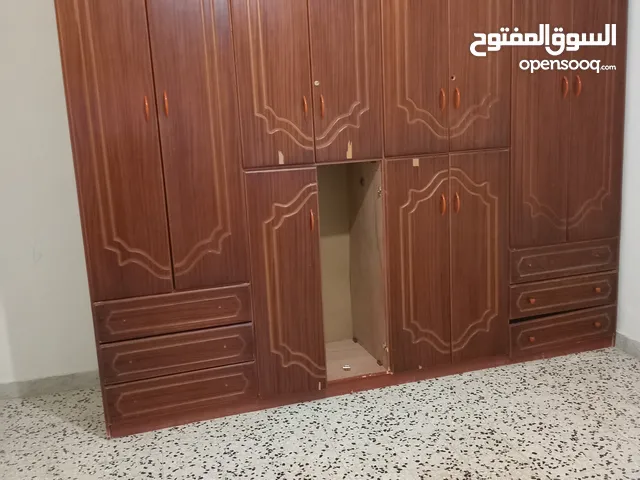 دولاب مهني للبيع