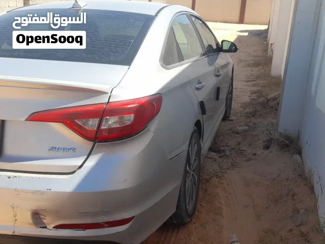 Used Hyundai Sonata in Tripoli