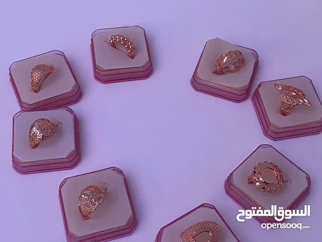 خواتم وأسواره للبيع بأسعار رمزيه