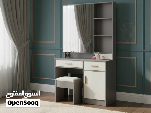 طاولة زينة عصرية بمرآة منزلقة ومقعد طقم متكامل - DT-1823