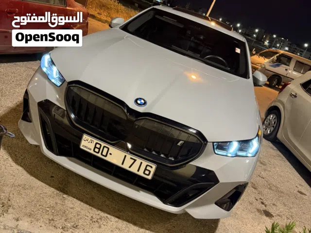 2024 بي ام دبليو الفئة 5 i5 eDrive40