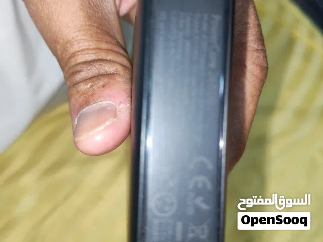 باور بنك أنكر سعة 26800  مستعمل خفيف بحالة الجديد ومعه 2 كابل أنكر