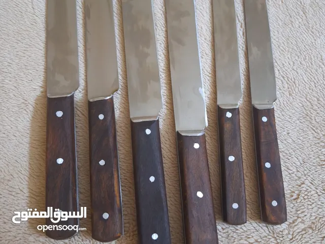 سكاكين للبيع