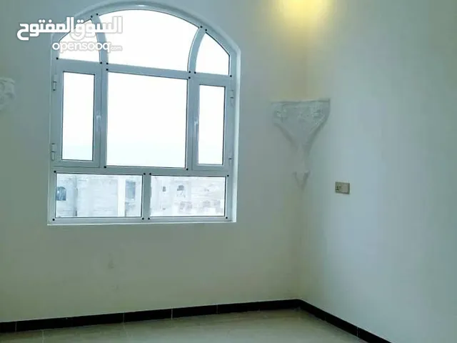 8565 m2 2 Bedrooms Apartments for Rent in Sana'a Dar Silm