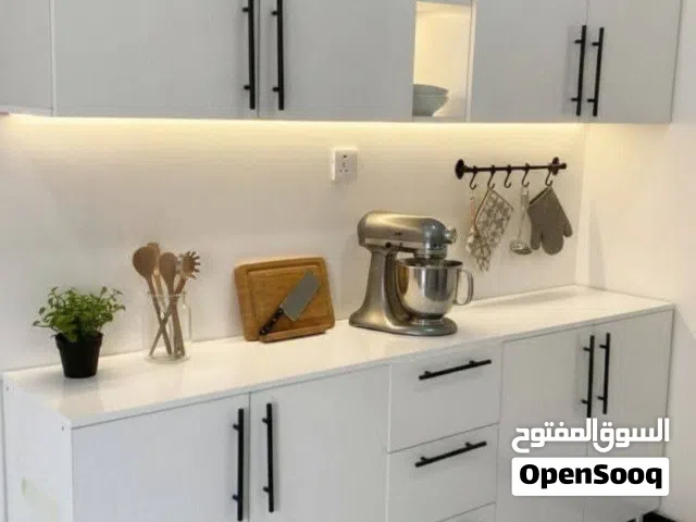 كاونتر MDF خشب مترين ارضي وملحق مع سنك متر و20 مرمر