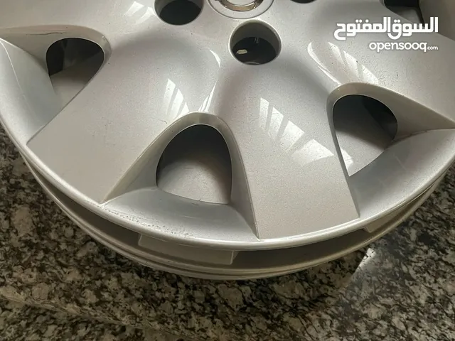 كبات نيسان اصلية مال سيارة جدد حج 15 للبيع
