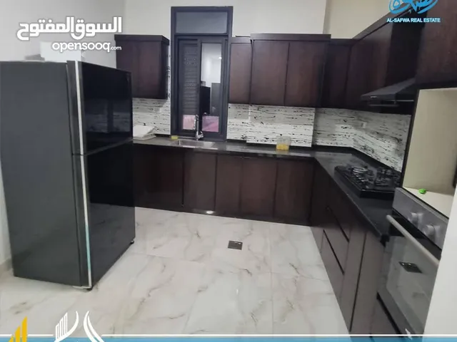 استديو مميز مفروش للايجار قريب جدا على وسط البلد قريب من كل الخدمات نضيف و جديد وامن