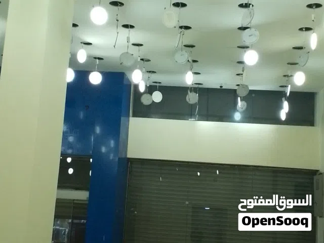 ابو عمر لاعمال الدهان دهان ابواب دهان جدران دهان حديد وباقل الاسعار