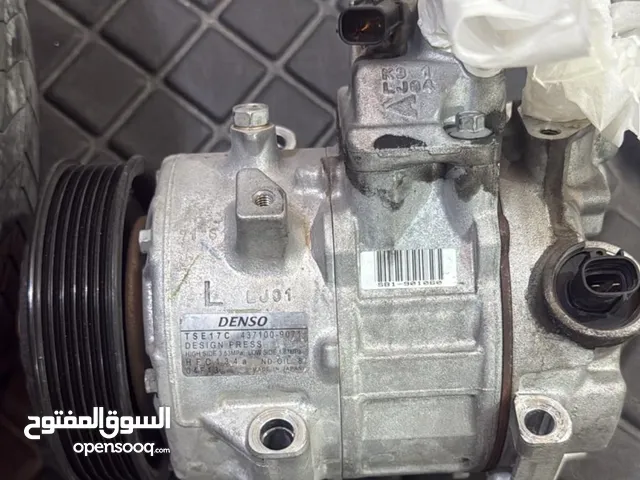 كمبريسر كامري بحالة ممتازه