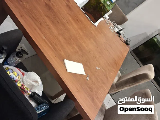 طاولة طعام  من " THE ONE" مترين * متر + 4 كراسي