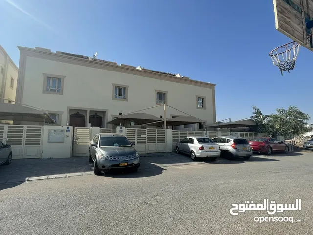 300m2 5 Bedrooms Villa for Sale in Muscat Bosher