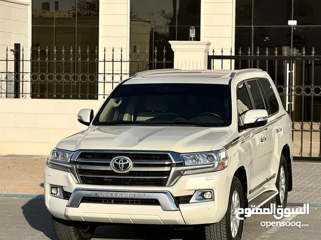 Used Toyota Land Cruiser in Al Ain