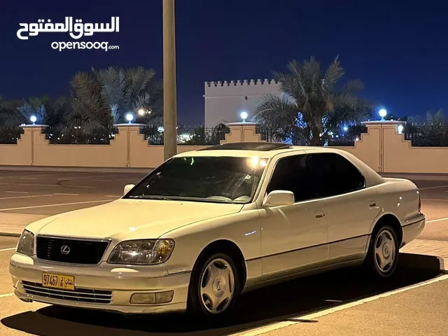 Lexus LS 1998 in Al Dhahirah