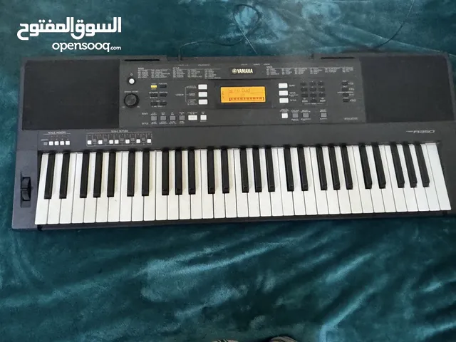 آلت موسيقى نوعه YAMAHA