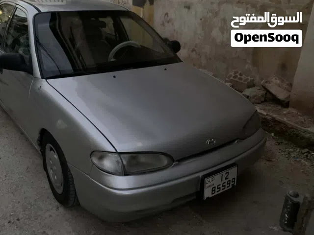 1996 هيونداي اكسنت SEL