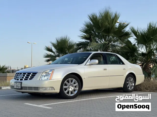 للبيع كاديلاك DTS الغانم 2009 سياره مخزنه بحالة الوكاله عداد 72 ألف