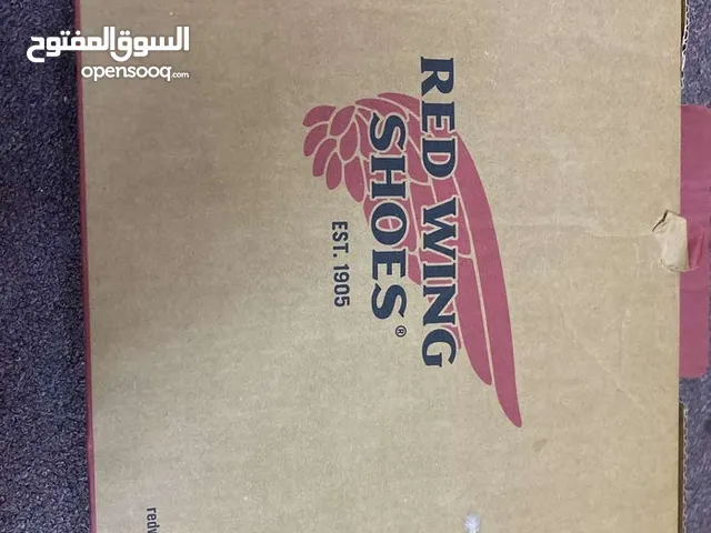 للبيع حذاء سيفتي